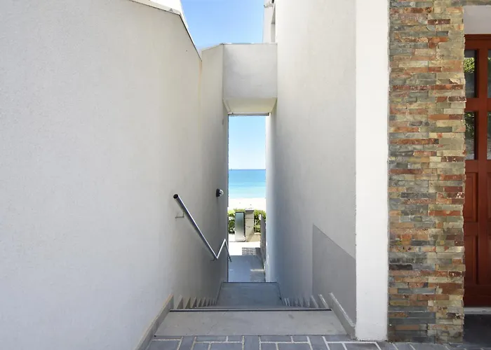 Akoya Lux Shore - Yourplace Abruzzo Апартаменты *